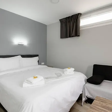 Apartment Caravanserai Studio 9 *